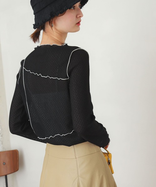 SENSE OF PLACE by URBAN RESEARCH(センスオブプレイスバイアーバンリサーチ)の「メローコンパクトトップ(Tシャツ/カットソー・レディース・ブラック/アイボリー/カーキ・ONE)」の4枚目の写真