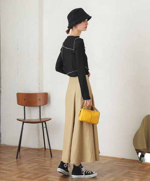 SENSE OF PLACE by URBAN RESEARCH(センスオブプレイスバイアーバンリサーチ)の「メローコンパクトトップ(Tシャツ/カットソー・レディース・ブラック/アイボリー/カーキ・ONE)」の7枚目の写真