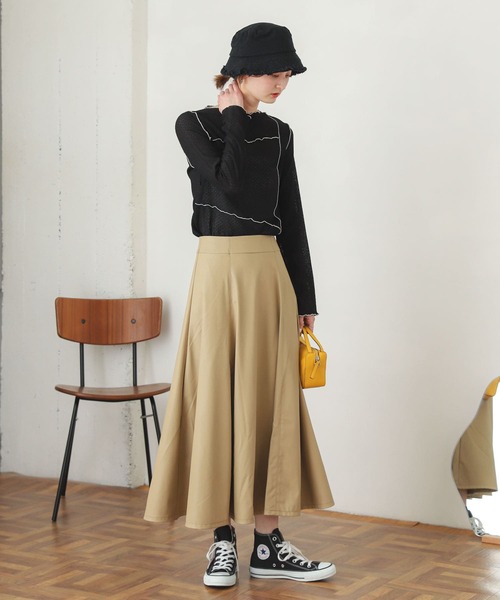 SENSE OF PLACE by URBAN RESEARCH(センスオブプレイスバイアーバンリサーチ)の「メローコンパクトトップ(Tシャツ/カットソー・レディース・ブラック/アイボリー/カーキ・ONE)」の8枚目の写真