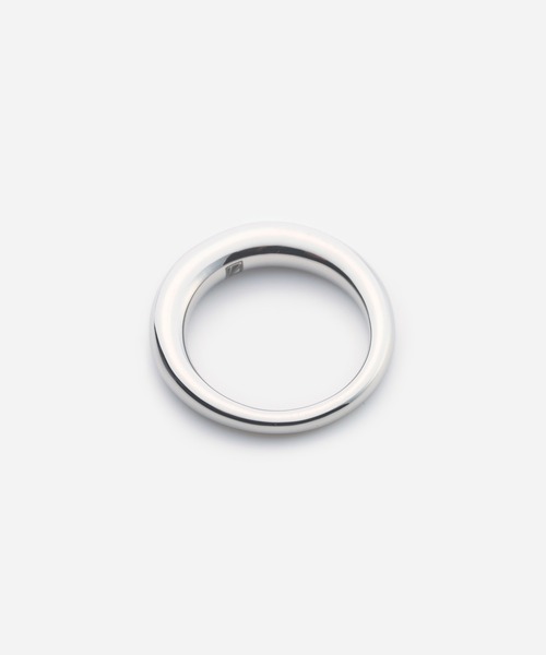 Vaya Con Dios(ヴァヤコンディオス)の「R106 stainless - Adams ring(リング・メンズ・シルバー/ゴールド・#13/#17/#19/#21)」の1枚目の写真