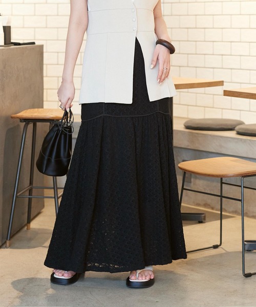 titivate（ティティベイト）の「ﾊﾟｲﾋﾟﾝｸﾞﾚｰｽﾏｰﾒｲﾄﾞｽｶｰﾄ（スカート・レディース・ブラウン系その他/ブラック/アイボリー・L/M/S）」の3枚目の写真