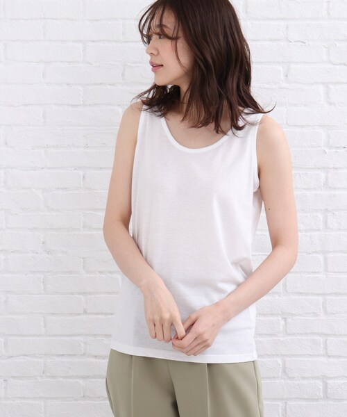 SHOO・LA・RUE(シューラルー)の「◆【2点セット】ウエストギャザーブラウス+タンクトップ(その他トップス・レディース・レッド系4/ネイビー系2/イエロー系2・02/03/04)」の8枚目の写真