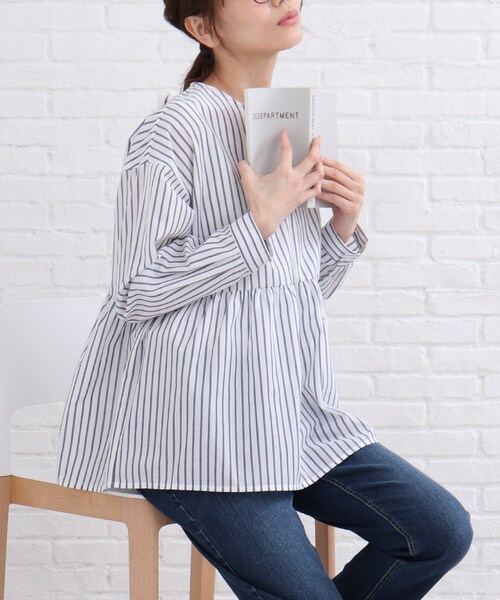 SHOO・LA・RUE(シューラルー)の「◆【2点セット】ウエストギャザーブラウス+タンクトップ(その他トップス・レディース・レッド系4/ネイビー系2/イエロー系2・02/03/04)」の16枚目の写真