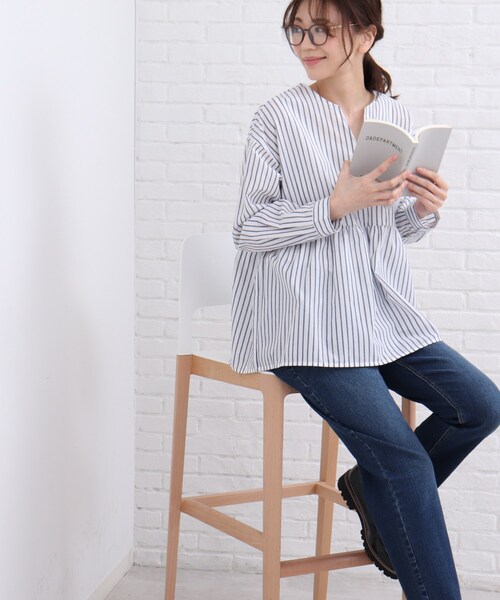SHOO・LA・RUE(シューラルー)の「◆【2点セット】ウエストギャザーブラウス+タンクトップ(その他トップス・レディース・レッド系4/ネイビー系2/イエロー系2・02/03/04)」の7枚目の写真
