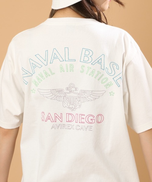 AVIREX（アヴィレックス）の「ネオンカラー ナバル Tシャツ/NEON COLOR NAVAL T-SHIRT（Tシャツ/カットソー・レディース・ブラック/ホワイト/ブラウン系その他/ダークオリーブ・MEDIUM/LARGE/XX-LARGE/X-LARGE）」の9枚目の写真