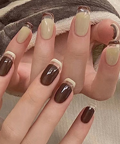 CERCA（チェルカ）の「LUON/貼るだけ簡単装着 ブラウンカラーハンドネイルチップ（ネイルシール/ネイルチップ・レディース・ブラウン系その他/ブラウン系その他2/ブラウン系その他3/ブラウン系その他4/ブラウン系その他5・FREE）」の4枚目の写真