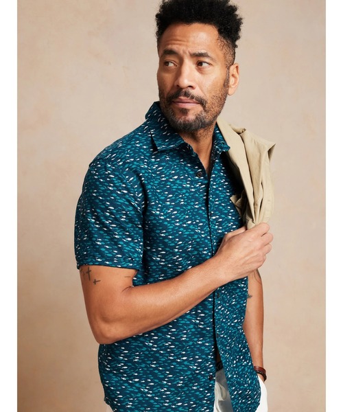 BANANA REPUBLIC FACTORY STORE（バナナリパブリック ファクトリーストア）の「BANANA REPUBLIC FACTORY STORE　　日本限定半袖リネンプリントシャツ（シャツ/ブラウス・メンズ・マルチ/ブルー系その他/グリーン/ブルー/ブルー系その他2/ブルー系その他3・M/S/XL/L）」の4枚目の写真