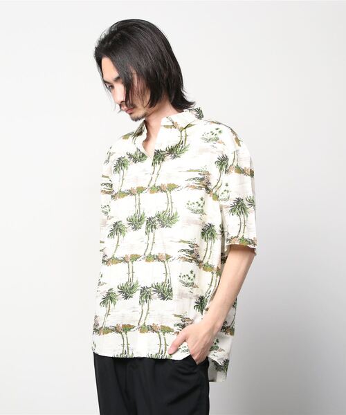 BANANA REPUBLIC FACTORY STORE（バナナリパブリック ファクトリーストア）の「BANANA REPUBLIC FACTORY STORE　　日本限定半袖リネンプリントシャツ（シャツ/ブラウス・メンズ・マルチ/ブルー系その他/グリーン/ブルー/ブルー系その他2/ブルー系その他3・M/S/XL/L）」の7枚目の写真