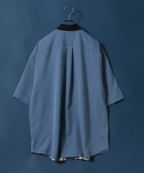 ANPAS(アンパス)の「Natural Stretch Oversize Pleated Switching Shirt/ストレッチ オーバーサイズ プリーツ切り替え シャツ(シャツ/ブラウス・メンズ・ホワイト/ブラック/ブルー・M/L)」の6枚目の写真