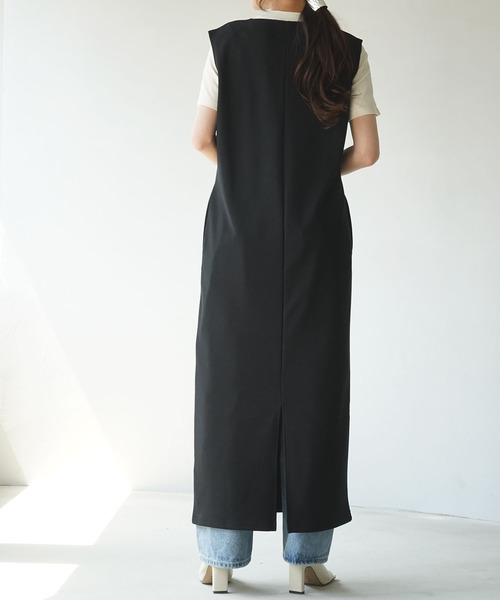 IAMUSE（アイアミューズ）の「Vネックロングワンピース S0608【IAMUSE】（ワンピース・レディース・ブラック/グレイッシュベージュ・FREE）」の6枚目の写真