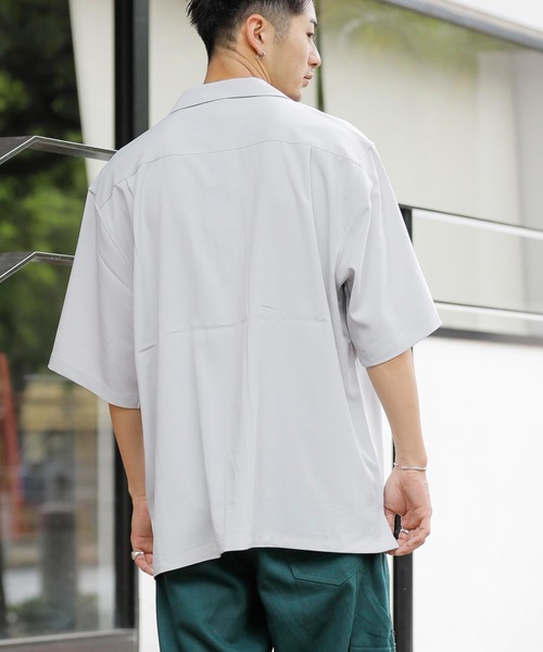 Beno(ビーノ)の「パネルスウィッチ オープンカラーオーバードレープシャツ(シャツ/ブラウス・メンズ・ブラック/ライトグレー/チャコールグレー/グリーン/サックスブルー/スモークピンク・M/L)」の9枚目の写真