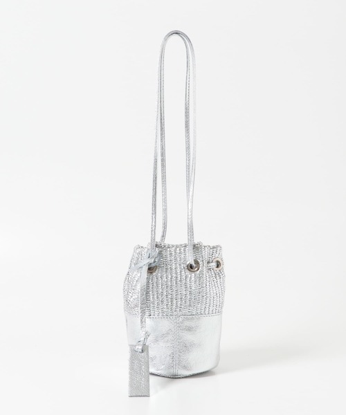 marco masi（マルコマージ）の「MARCO MASI　VIT-L SHOLDER BAG（ハンドバッグ・レディース・シルバー・-）」の5枚目の写真