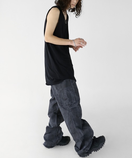 minsobi（ミンソビ）の「ルーズタンクトップ（タンクトップ・メンズ・ホワイト/ブラック・FREE）」の14枚目の写真