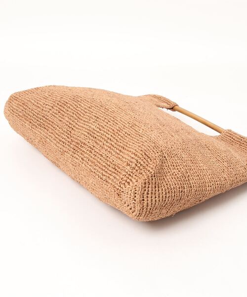 OUVRAGE CLASSE(ウヴラージュクラス)の「【MADE IN MADA /メイドインマダ】NIRY CLUTCHES(クラッチバッグ・レディース・ライトブラウン・FREE)」の4枚目の写真