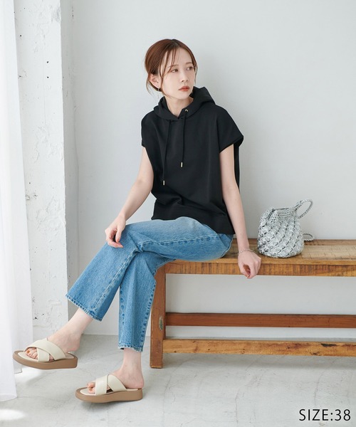 ROPE' PICNIC(ロペピクニック)の「着丈が選べる/超長綿カットフーディー(パーカー・レディース・ブラック/グリーン/キナリ・40/38)」の8枚目の写真