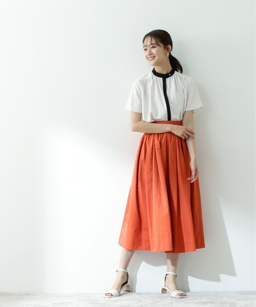 N.(N. Natural Beauty Basic)(エヌエヌナチュラルビューティーベーシック)の「ブライトタフタボリュームスカート(スカート・レディース・ブラック/オレンジ・MEDIUM)」の13枚目の写真