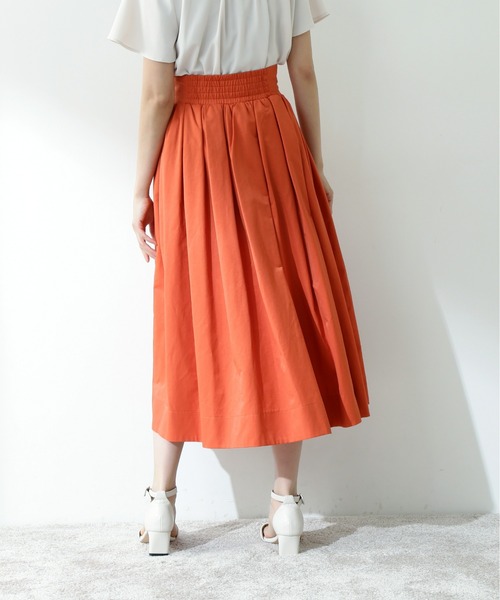 N.(N. Natural Beauty Basic)(エヌエヌナチュラルビューティーベーシック)の「ブライトタフタボリュームスカート(スカート・レディース・ブラック/オレンジ・MEDIUM)」の16枚目の写真