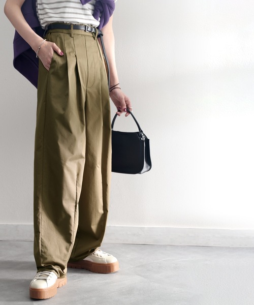 classicalelf(クラシカルエルフ)の「だぼっとが可愛い。ルーズテーパードタックワイドパンツ(その他パンツ・レディース・チャコールグレー/ブラック/カーキブラウン/ホワイト系その他・SMALL/MEDIUM/LARGE/X-LARGE)」の19枚目の写真