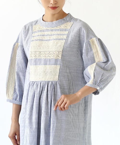 apartment department（アパートメントデパートメント）の「レースヨーク切替 ストライプワンピース（ワンピース・レディース・グリーン/ブルー・M）」の11枚目の写真