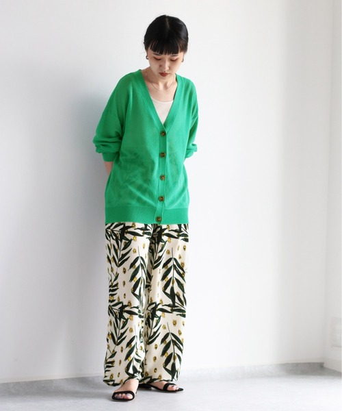 cepo(セポ)の「シアーVネックカーディガン(カーディガン/ボレロ・レディース・ブラック/オフホワイト/グリーン・M)」の22枚目の写真