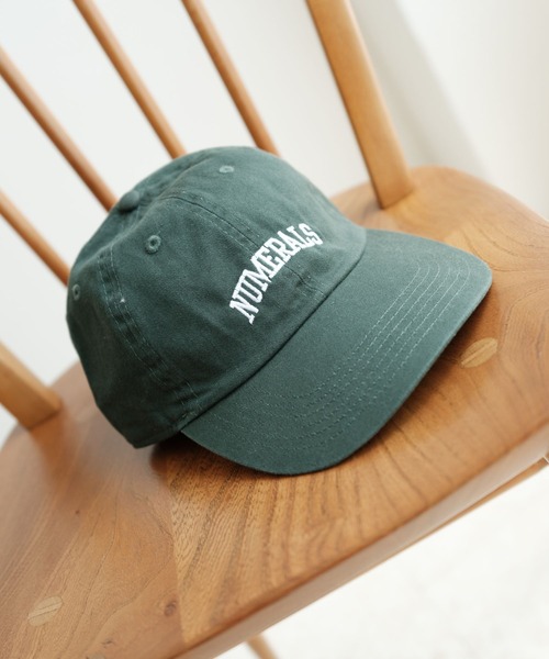 NUMERALS（ヌメラルズ）の「[NUMERALS]クラシックロゴキャップ（キャップ・メンズ・グリーン/ブラック/オフホワイト/サックスブルー/ホワイト/ボルドー・FREE）」の5枚目の写真