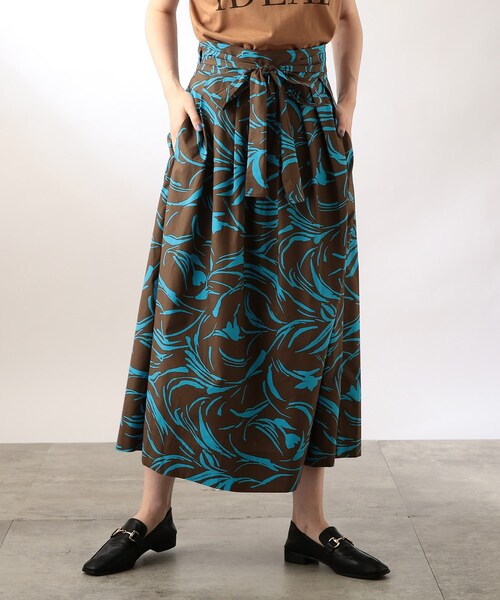 THE SHOP TK (ザ ショップ ティーケー )の「◆【小川夢乃さんコラボ】ラップボリュームスカート(スカート・レディース・ブラウン系1/ネイビー系/ダークグリーン系・12)」の2枚目の写真