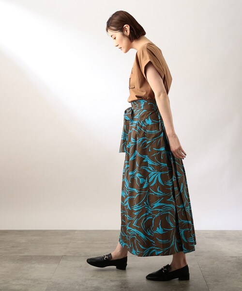 THE SHOP TK (ザ ショップ ティーケー )の「◆【小川夢乃さんコラボ】ラップボリュームスカート(スカート・レディース・ブラウン系1/ネイビー系/ダークグリーン系・12)」の16枚目の写真
