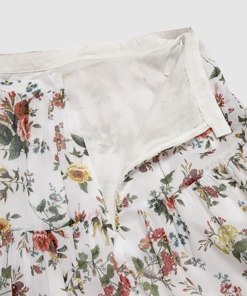 Erdem（アーデム）の「MIDI LENGTH SKIRT WITH TIERS（スカート・レディース・ホワイト系その他・6/8）」の5枚目の写真