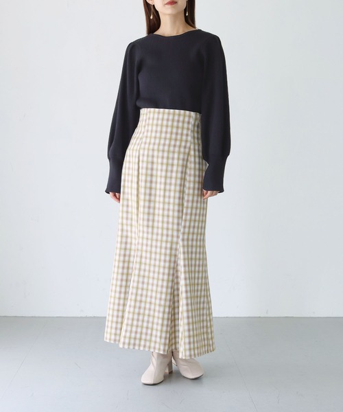 HER CLOSET(ハークローゼット)の「【Twenty Three】2wayパール釦リブニット(ニット/セーター・レディース・ブラック/オフホワイト/ブルー/ライトグリーン/ラベンダー・FREE)」の15枚目の写真
