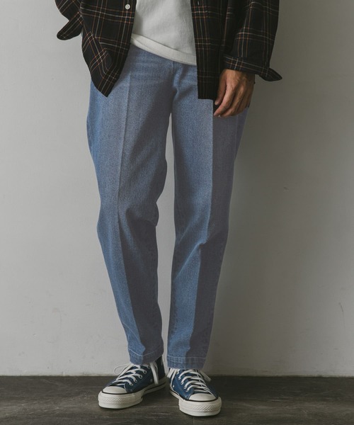 URBAN RESEARCH DOORS（アーバンリサーチドアーズ）の「デニムテーパードトラウザー（デニムパンツ・メンズ・ブルー系その他/インディゴブルー/ブラック・SMALL/MEDIUM/LARGE）」の4枚目の写真