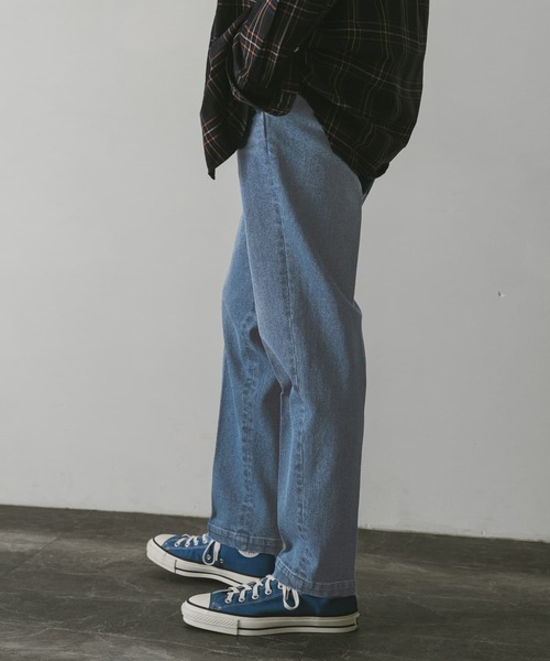 URBAN RESEARCH DOORS（アーバンリサーチドアーズ）の「デニムテーパードトラウザー（デニムパンツ・メンズ・ブルー系その他/インディゴブルー/ブラック・SMALL/MEDIUM/LARGE）」の11枚目の写真