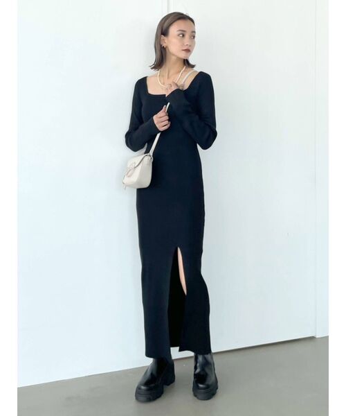 EMODA（エモダ）の「リブスリットロングワンピース（ワンピース・レディース・ブラック/グレー/ブラウン・FREE）」の18枚目の写真