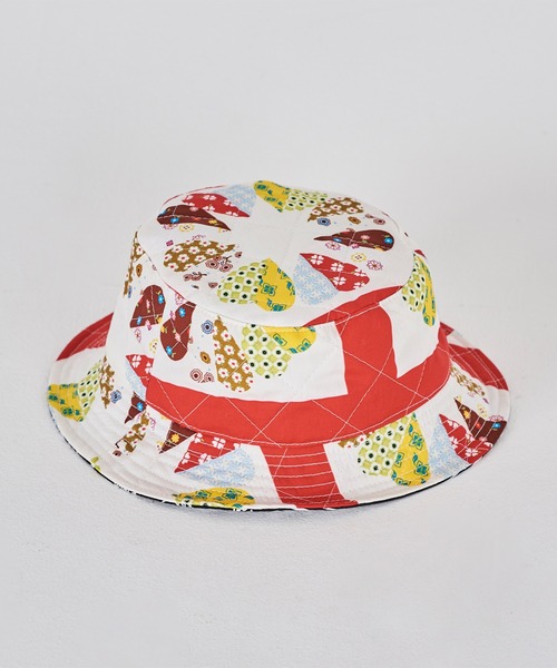 DISCOVERED（ディスカバード）の「DISCOVERED ディスカバード / HAWAIIAN QUILT BUCKET HAT ハワイアンキルトバケットハット / DC-SS23-A-02（ハット・メンズ・ブラック/レッド・FREE）」の6枚目の写真
