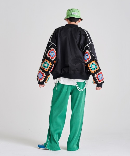 DISCOVERED（ディスカバード）の「DISCOVERED ディスカバード / HAWAIIAN QUILT BUCKET HAT ハワイアンキルトバケットハット / DC-SS23-A-02（ハット・メンズ・ブラック/レッド・FREE）」の12枚目の写真