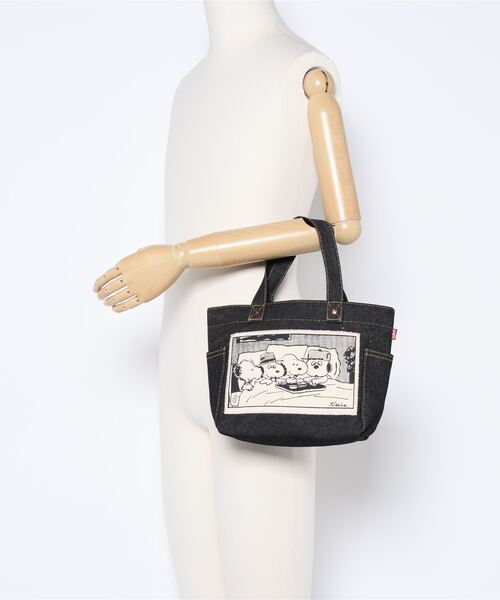 EDWIN(エドウィン)の「PEANUTS/スヌーピー EDWIN スヌーピー ミニトート(トートバッグ・レディース・ダークインディゴブルー・ONE SIZE)」の5枚目の写真