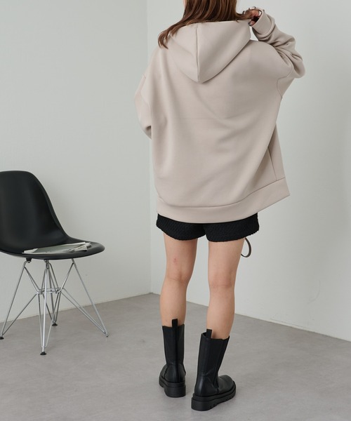 COLONY 2139（コロニートゥーワンスリーナイン）の「ダンボールパーカー（パーカー・メンズ・チャコールグレー/ブラック/ベージュ/ホワイト・MEDIUM/LARGE）」の20枚目の写真