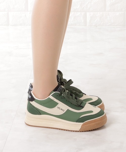 Lace Ladies(レースレディース)の「PUレザーローカットスニーカー(スニーカー・レディース・ベージュ/ブラック/グリーン・24.5/25/22.5/23.5/23/24)」の6枚目の写真