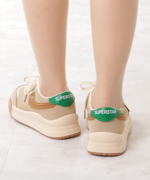 Lace Ladies(レースレディース)の「PUレザーローカットスニーカー(スニーカー・レディース・ベージュ/ブラック/グリーン・24.5/25/22.5/23.5/23/24)」の12枚目の写真