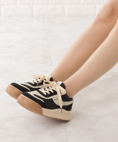 Lace Ladies(レースレディース)の「PUレザーローカットスニーカー(スニーカー・レディース・ベージュ/ブラック/グリーン・24.5/25/22.5/23.5/23/24)」の17枚目の写真