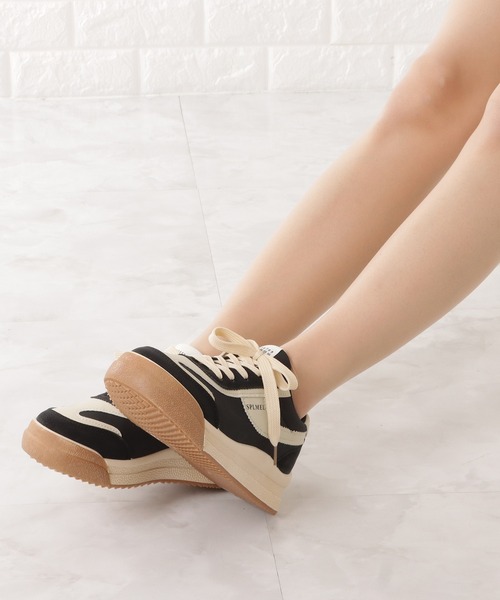 Lace Ladies(レースレディース)の「PUレザーローカットスニーカー(スニーカー・レディース・ベージュ/ブラック/グリーン・24.5/25/22.5/23.5/23/24)」の18枚目の写真