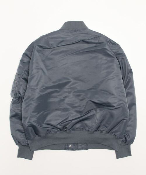 AMERICAN RAG CIE（アメリカンラグシー）の「MILITARY FLIGHT JACKET（MA-1・メンズ・ブラック/グレー・M/L）」の3枚目の写真