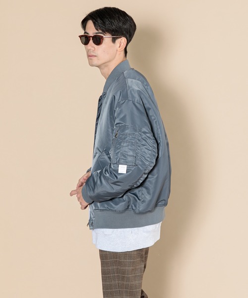 AMERICAN RAG CIE（アメリカンラグシー）の「MILITARY FLIGHT JACKET（MA-1・メンズ・ブラック/グレー・M/L）」の8枚目の写真