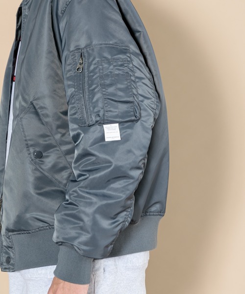 AMERICAN RAG CIE（アメリカンラグシー）の「MILITARY FLIGHT JACKET（MA-1・メンズ・ブラック/グレー・M/L）」の11枚目の写真