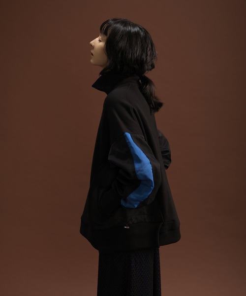 ear PAPILLONNER（イアパピヨネ）の「【SUM1 STYLE（スミスタイル）】切り替えスウェット（スウェット・レディース・ブラウン/ブラック・FREE）」の2枚目の写真