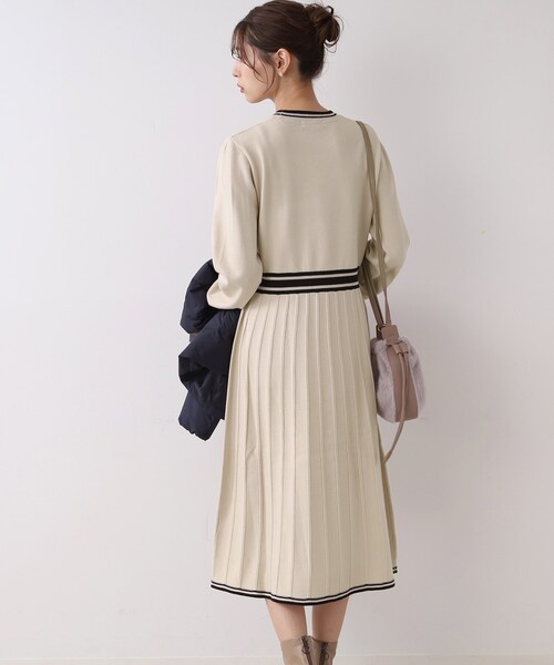 DRESKIP（ドレスキップ）の「◆ウエスト切替ニットワンピース（ワンピース・レディース・グリーン/ベージュ系その他2/ブラック系3・02/03）」の20枚目の写真