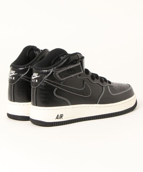 NIKE(ナイキ)の「NIKE AIR FORCE 1 MID 07 LV8 DV1029-010(スニーカー・メンズ・ブラック・27.5cm/28cm/28.5cm/27cm/26.5cm/26cm/25.5cm/29cm)」の9枚目の写真