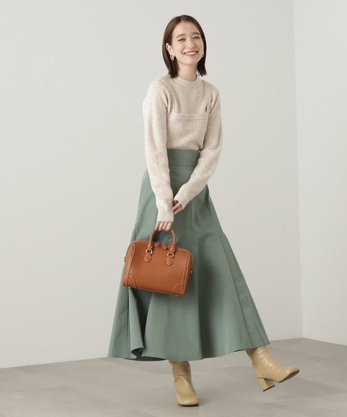 N.（N. Natural Beauty Basic）（エヌエヌナチュラルビューティーベーシック）の「【松井愛莉さん着用】◆ステッチボストンバッグ（ボストンバッグ・レディース・ブラック/キャメル・ﾌﾘ-）」の3枚目の写真