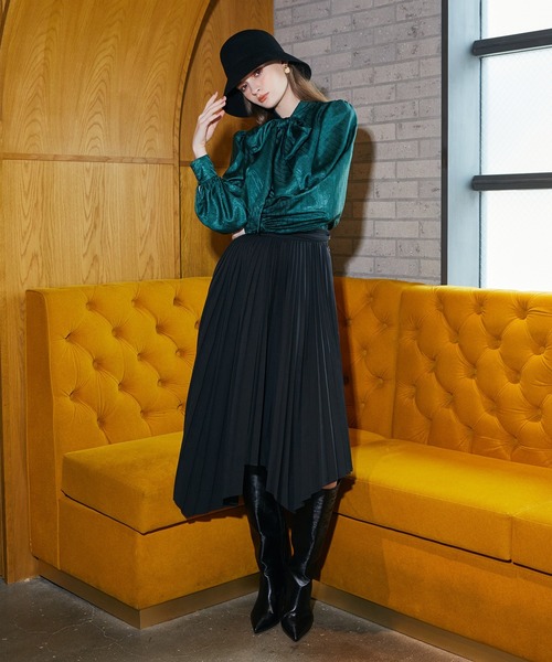 EIMY ISTOIRE(エイミーイストワール)の「イレギュラーヘムプリーツスカート(スカート・レディース・オレンジ/グリーン/グレイッシュベージュ/ブラック・S/M)」の11枚目の写真