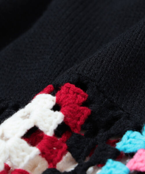 B:MING by BEAMS（ビーミングバイビームス）の「B:MING by BEAMS / クロシェ ニット プルオーバー（100~140cm）（ニット/セーター・キッズ・レッド/ブラック・M/S/L）」の4枚目の写真