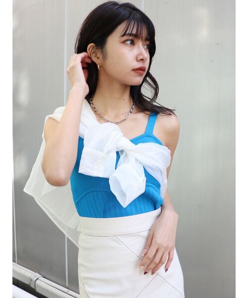 MURUA（ムルーア）の「バックレースアップキャミソール（ニット/セーター・レディース・ブラック/グリーン/ブルー/ブラウン・FREE）」の12枚目の写真